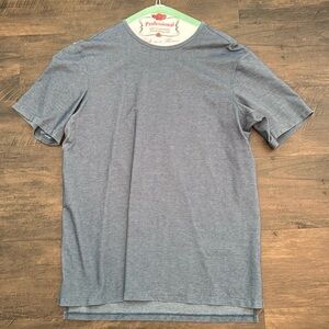 Men’s Lululemon shirt blue size medium